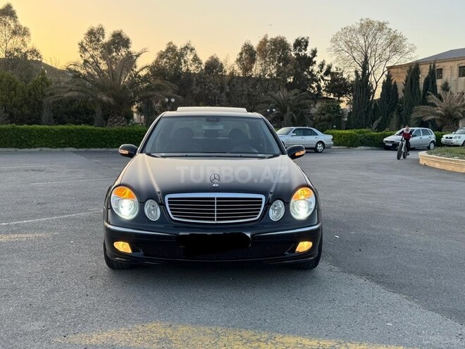 Mercedes E 270 2003, 292,000 km - 2.7 л - Sumqayıt