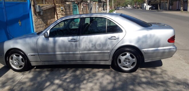 Mercedes E 220 d 1999, 666,426 km - 2.2 л - İmişli