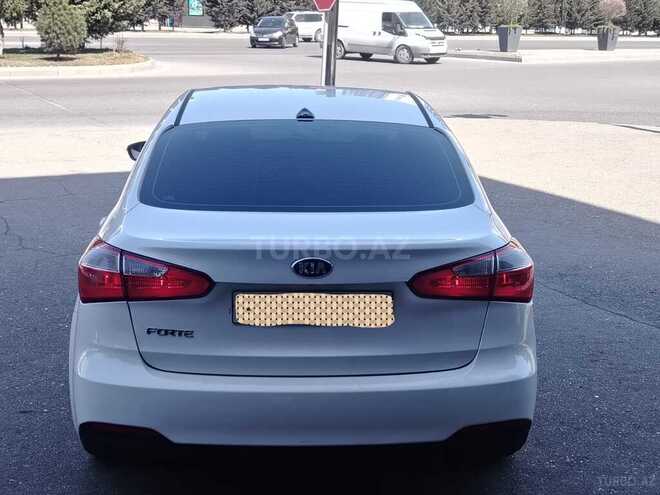 Kia Forte 2013, 323,478 km - 2.0 л - Bakı