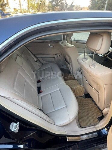 Mercedes E 350 2013, 258,000 km - 3.5 l - Bakı