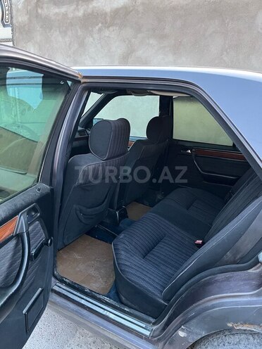 Mercedes E 200 d 1992, 783,291 km - 2.0 л - Bakı