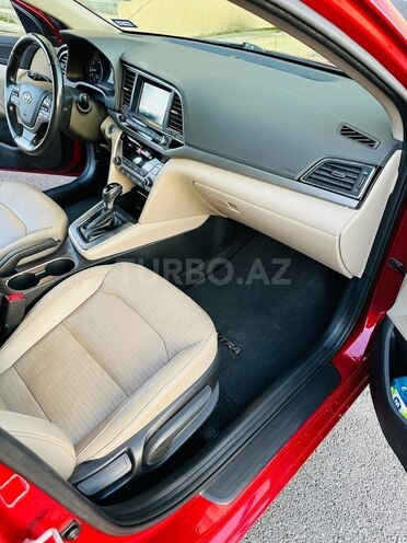 Hyundai Elantra 2018, 154,497 km - 2.0 л - Bakı