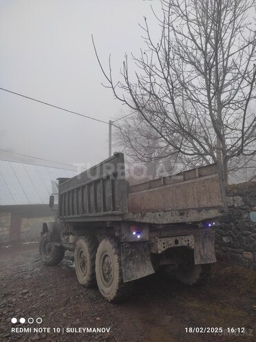 ZIL 131 1989, 100,000 km - 6.0 l - Oğuz