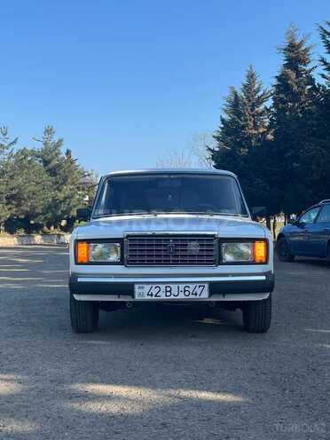 LADA (VAZ) 2107 2006, 70,000 km - 1.5 l - Astara