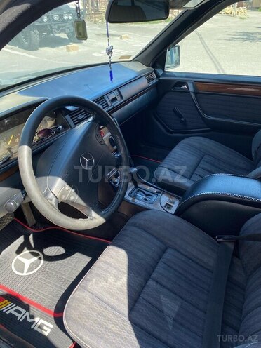 Mercedes E 200 1990, 360,000 km - 2.0 l - Bakı