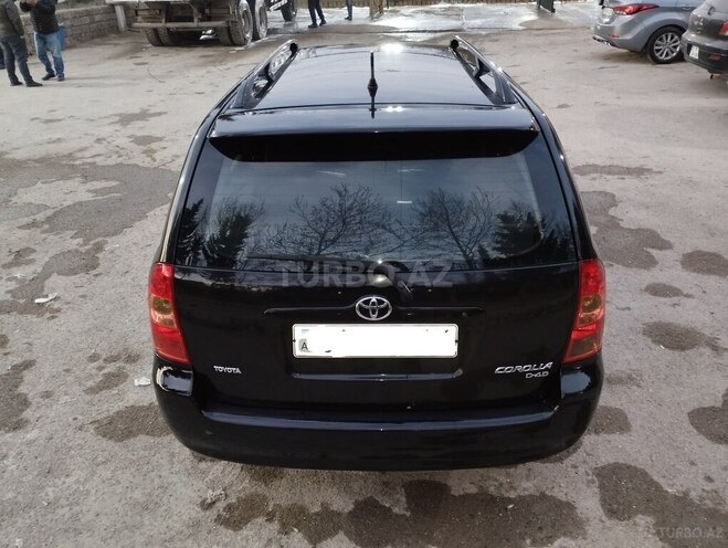 Toyota Corolla 2005, 267,000 km - 1.4 l - Bakı