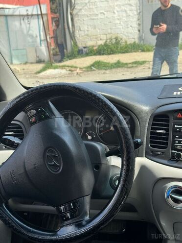 Hyundai Accent 2009, 150,000 km - 1.5 l - Bakı