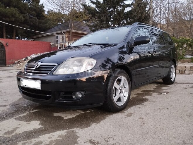 Toyota Corolla 2005, 267,000 km - 1.4 l - Bakı
