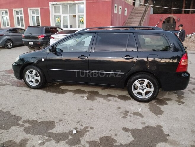 Toyota Corolla 2005, 267,000 km - 1.4 l - Bakı