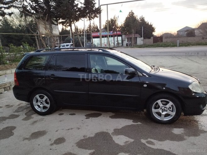 Toyota Corolla 2005, 267,000 km - 1.4 l - Bakı