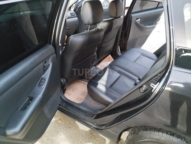 Toyota Corolla 2005, 267,000 km - 1.4 l - Bakı