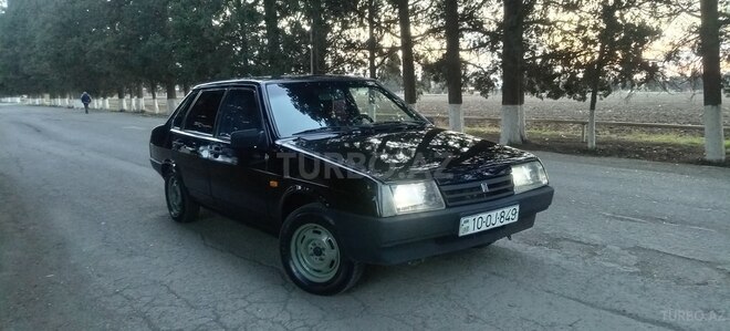 LADA (VAZ) 21099 2004, 180,000 km - 1.5 л - Samux