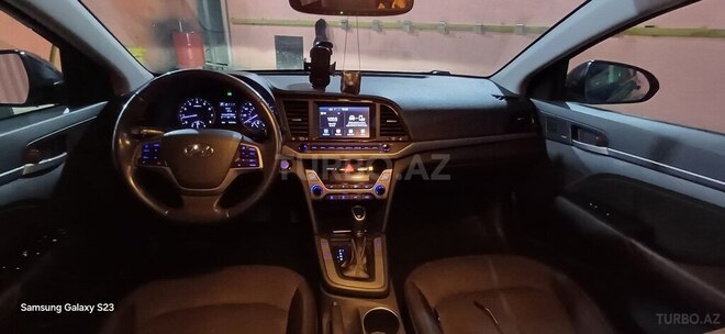 Hyundai Elantra 2016, 148,000 km - 2.0 l - Bakı
