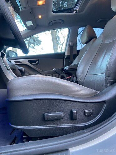 Hyundai Elantra 2014, 120,567 km - 1.8 л - Bakı