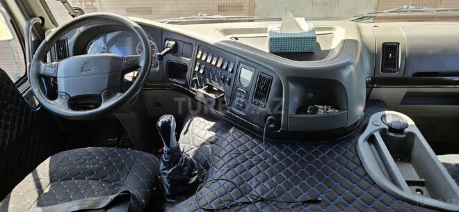 HOWO 371 2013, 337,000 km - 9.7 l - Quba