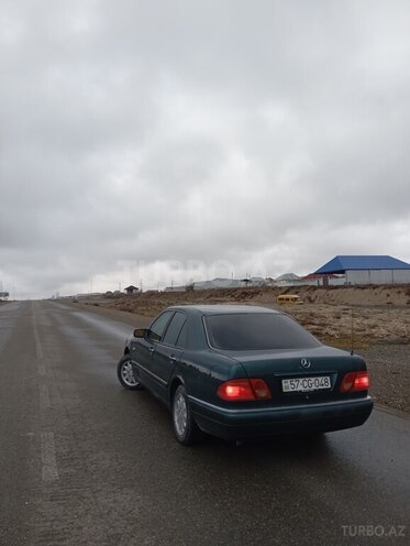 Mercedes E 200 1998, 325,000 km - 2.0 l - Şəmkir