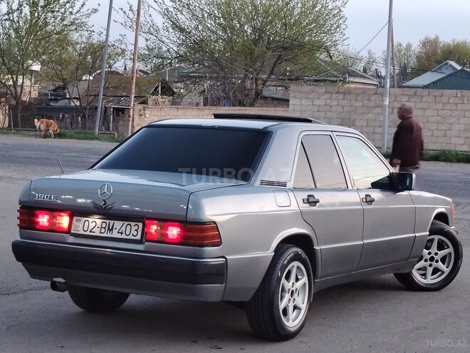Mercedes 190 1992, 345,000 km - 2.0 l - Bərdə