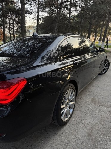BMW 750 2009, 181,000 km - 4.4 l - Bakı