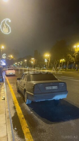 Mercedes C 220 1996, 312,570 km - 2.2 l - Ağdaş