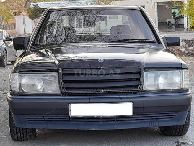 Mercedes 190 1990, 201,245 km - 2.6 l - Bərdə