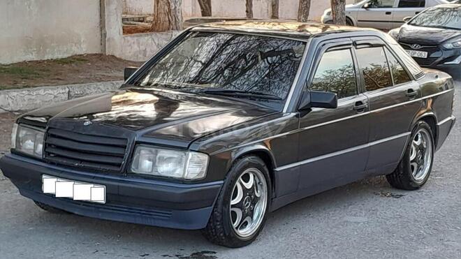 Mercedes 190 1990, 201,245 km - 2.6 l - Bərdə