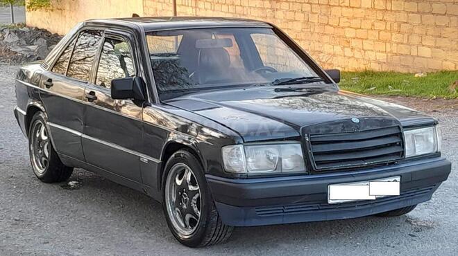 Mercedes 190 1990, 201,245 km - 2.6 l - Bərdə