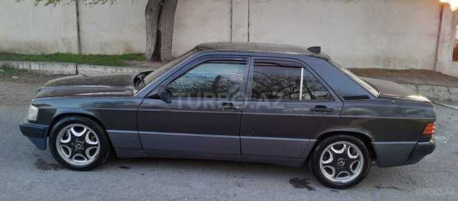 Mercedes 190 1990, 201,245 km - 2.6 l - Bərdə