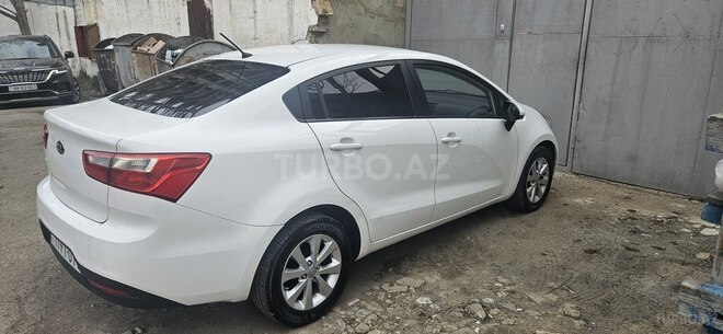 Kia Rio 2013, 200,000 km - 1.4 l - Bakı
