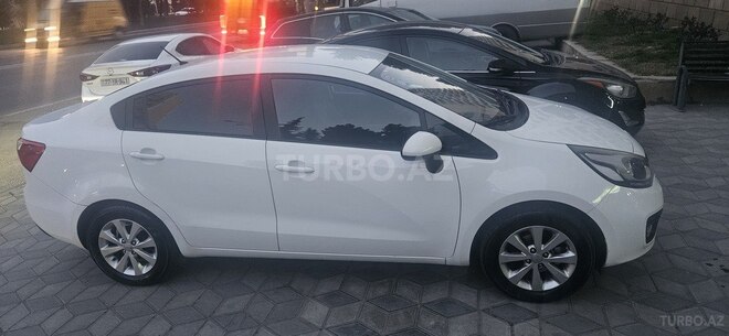 Kia Rio 2013, 200,000 km - 1.4 l - Bakı