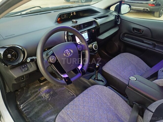 Toyota Aqua 2018, 150,000 km - 1.5 l - Bakı