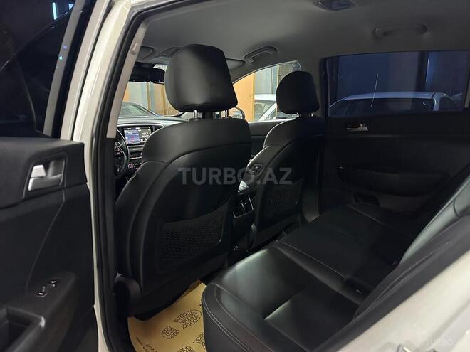 Kia Sportage-12