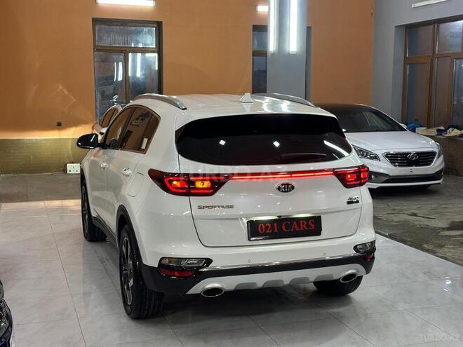 Kia Sportage-11