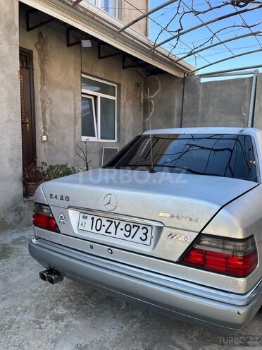 Mercedes E 220 1995, 452,658 km - 2.2 l - Bakı