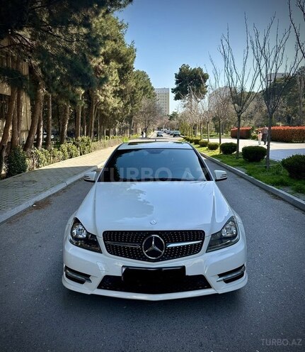 Mercedes C 250 2012, 256,000 km - 1.8 l - Bakı