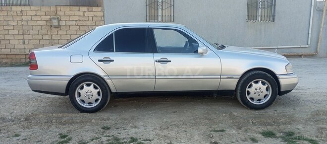 Mercedes C 200 1994, 416,352 km - 2.0 l - Bakı
