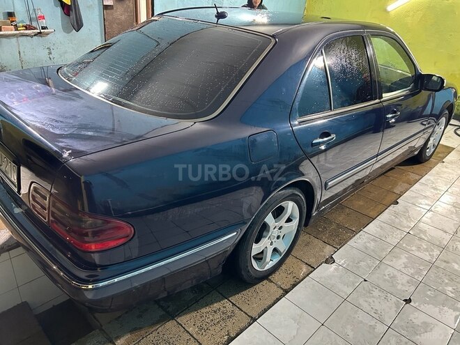 Mercedes E 220 d 2002, 440,000 km - 2.2 l - Bakı