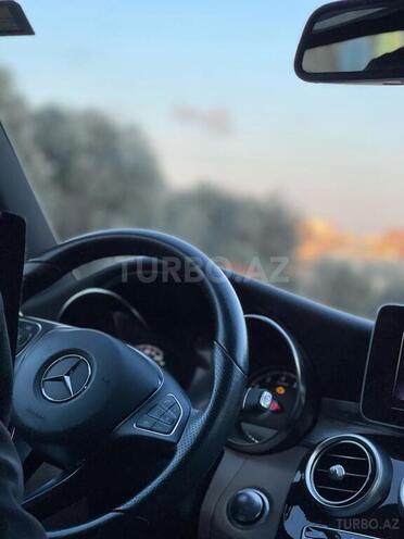 Mercedes C 300 4MATIC 2018, 70,000 km - 2.0 l - Bakı