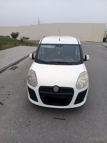 Fiat Doblo 2011, 296,000 km - 1.4 l - Bakı