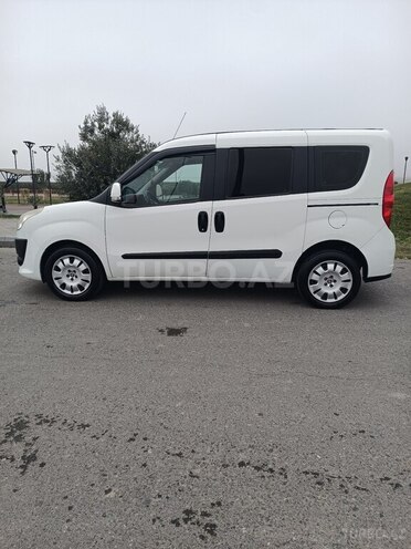 Fiat Doblo 2011, 296,000 km - 1.4 l - Bakı