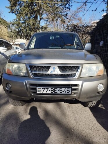 Mitsubishi Pajero 2003, 272,000 km - 3.0 l - Bakı