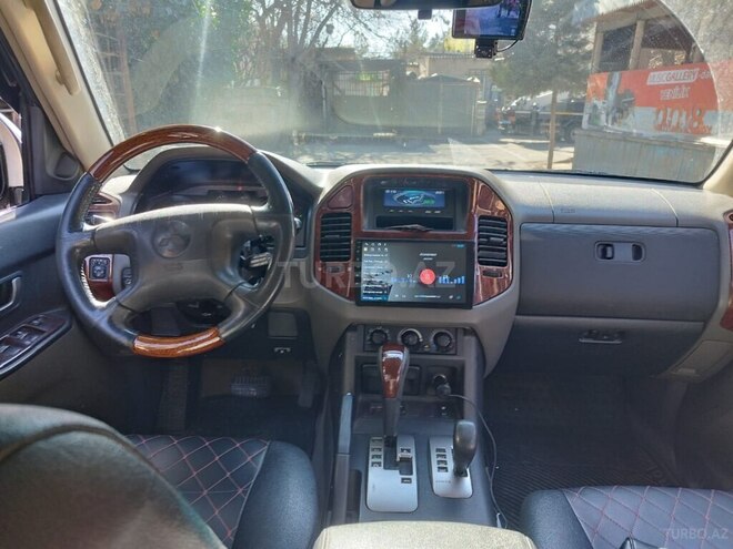 Mitsubishi Pajero 2003, 272,000 km - 3.0 l - Bakı