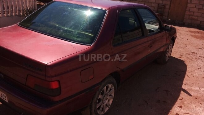 Peugeot 405 1997, 157,000 km - 2.0 l - Salyan