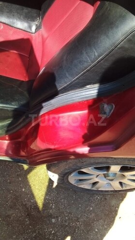 Peugeot 405 1997, 157,000 km - 2.0 l - Salyan