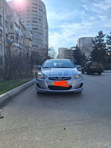 Hyundai Accent 2012, 180,000 km - 1.6 l - Bakı