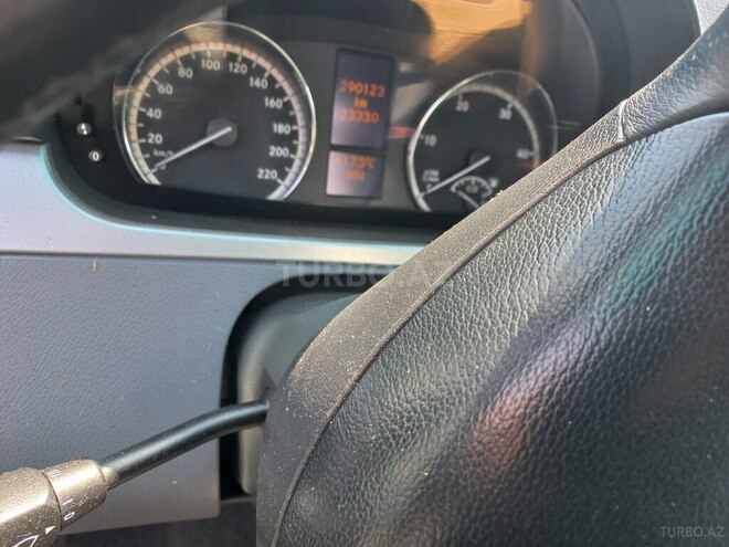 Mercedes Vito 111 2010, 200,935 km - 2.2 l - Qax
