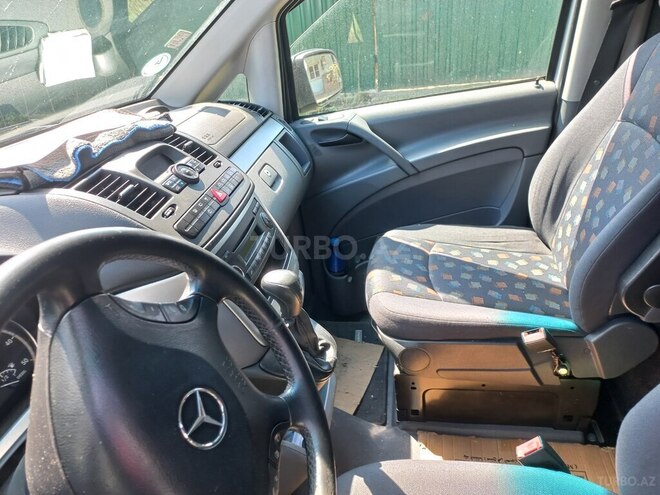 Mercedes Vito 111 2010, 200,935 km - 2.2 l - Qax