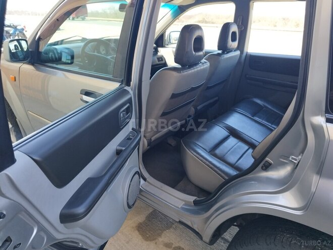 Nissan X-Trail 2001, 245,000 km - 2.0 l - Neftçala