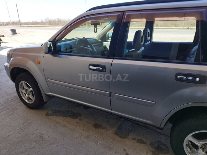 Nissan X-Trail 2001, 245,000 km - 2.0 l - Neftçala
