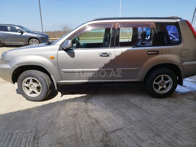 Nissan X-Trail 2001, 245,000 km - 2.0 l - Neftçala