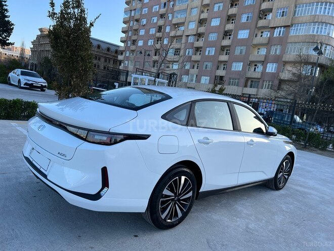 Changan Qiyuan A05 2024, 0 km - 1.5 l - Bakı